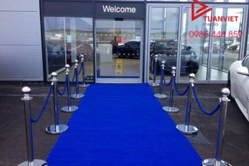 Cho thuê CỘT INOX xích nhung giá rẻ nhất Hà Nội